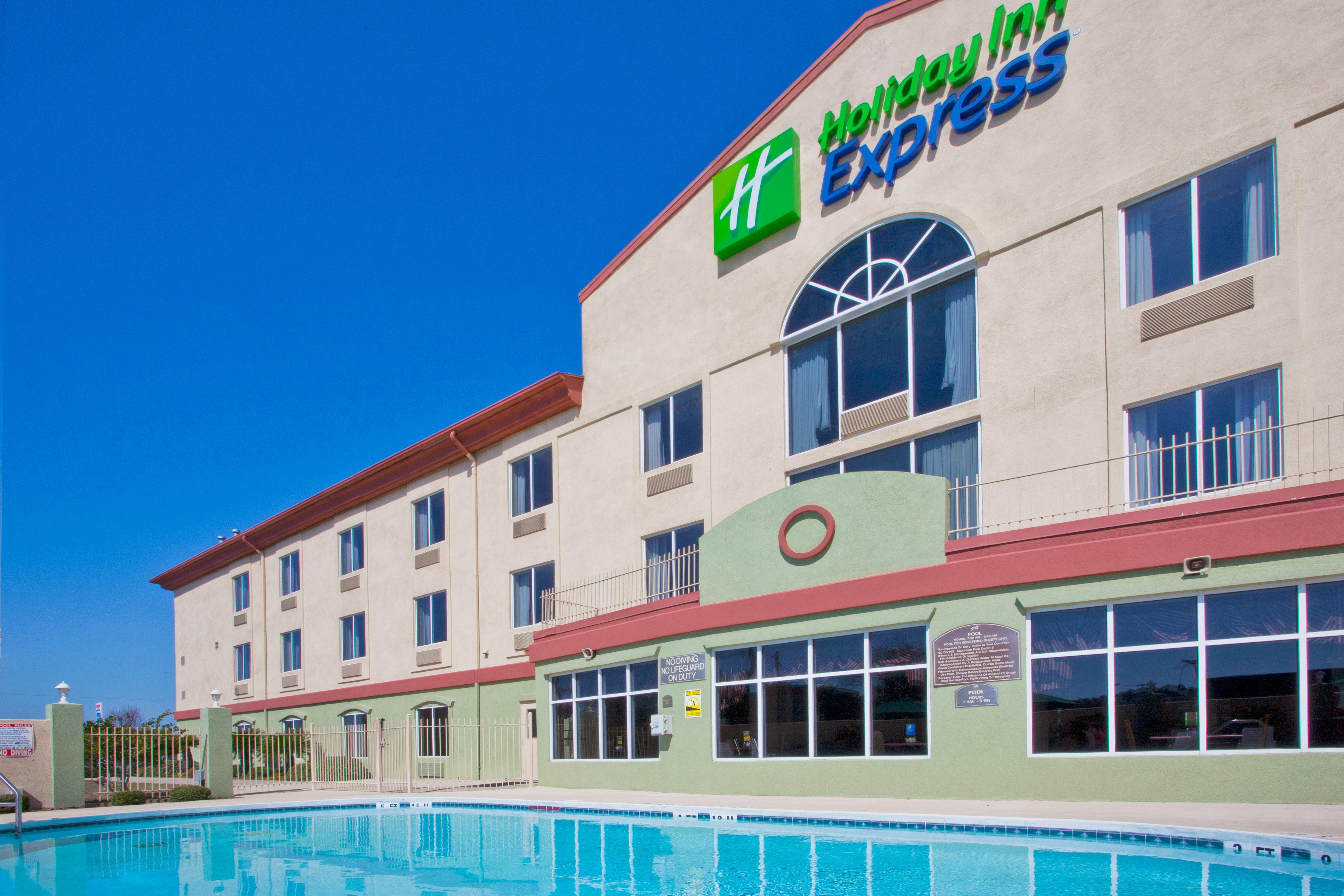 Holiday Inn Express Hotel & Suites Live Oak By Ihg Kültér fotó